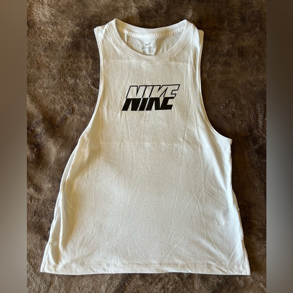 Nike White Muscle Tee Graphic Sleeveless Top